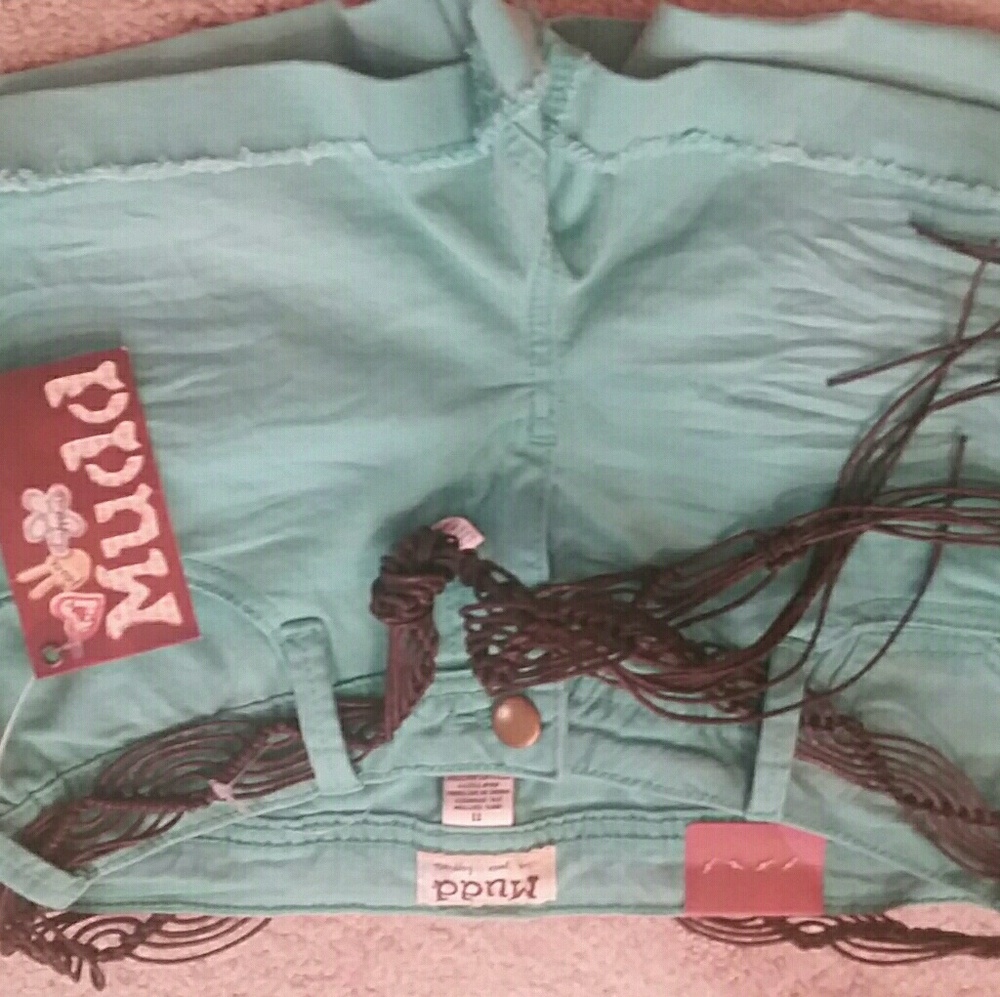 Aqua MUDD shorts size 11 - NWT